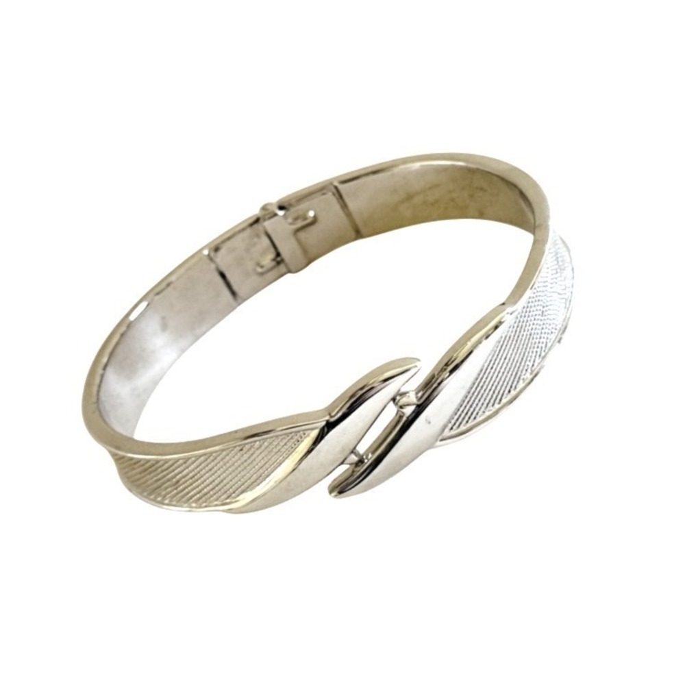 VTG Monet Silver Plated Design Hinged Bangle Bracelet Designer MCM 60s Small 6"